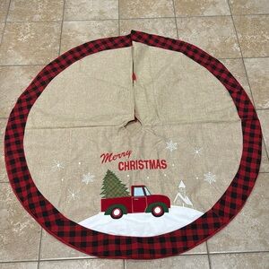Merry Christmas Tree Skirt